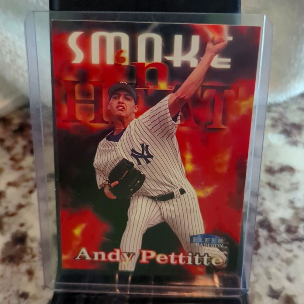 FLEER Tradition - ANDY  PETTITTE  Baseball Card